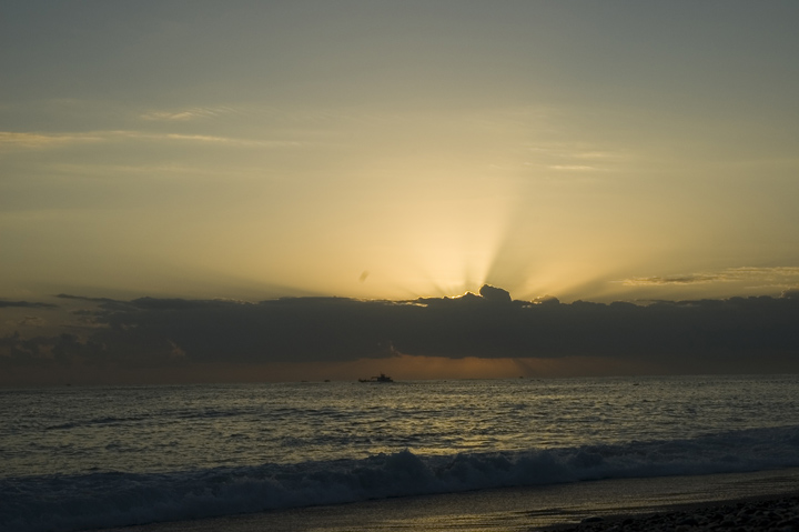 cloud formation on the sea 2008 dec f